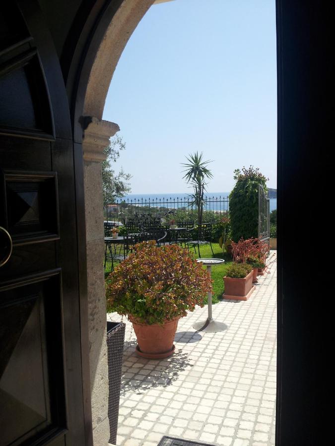 Hotel Villa Cerelis ディアマンテ エクステリア 写真