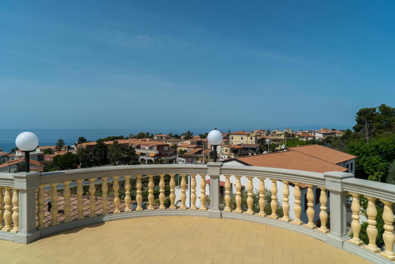 Hotel Villa Cerelis ディアマンテ エクステリア 写真